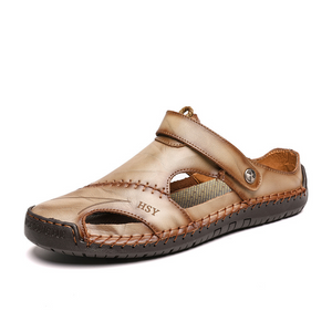 Große Herren-Sandalen aus weichem Leder mit geschlossener Zehenpartie und Handnähten