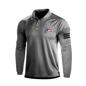 POLO DE MANGA LARGA RAGLÁN CON ESTAMPADO DE ARAÑA Y BANDERA DE EE. UU. DE 1/4 DE BOTÓN