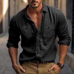 Camisa de manga larga de algodón y lino con doble bolsillo en color liso para hombre