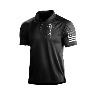 POLO RAGLÁN CON ESTAMPADO DE ESQUELETO Y BANDERA DE EE. UU.