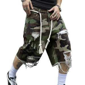 Pantalones cortos desgastados y desgastados con estampado de camuflaje para hombre