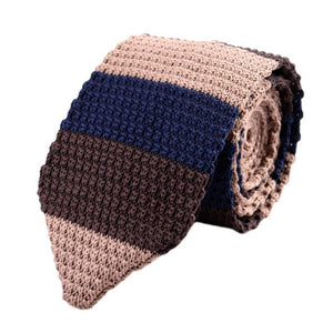 Corbata de punto vintage con forma de flecha para hombre