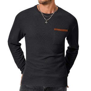 Camiseta informal de manga larga ajustada con bolsillo de parche y cuello redondo tipo gofre para hombre