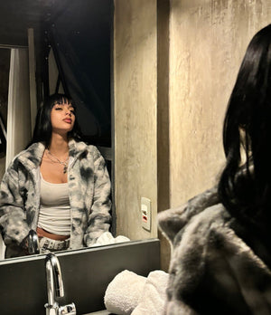 Chaqueta urbana resistente de lana de cordero sintética con efecto tie-dye