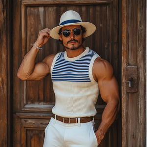 Camiseta sin mangas de punto ajustada a rayas azul marino con cuello redondo informal para hombre