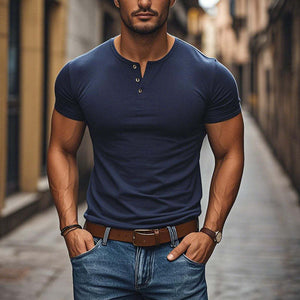 Camiseta informal de algodón con cuello Henley, manga corta y corte ajustado para hombre