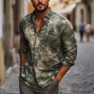 Camisa informal de manga larga con estampado moteado verde oscuro para hombre