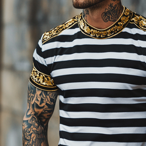 Camiseta de manga corta con cuello redondo y estampado barroco retro informal para hombre