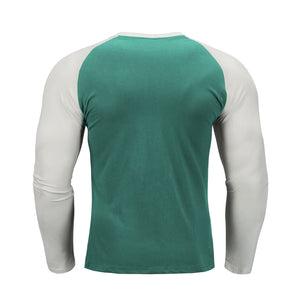 CAMISETA DE MANGA LARGA CON GRÁFICO RAGLÁN ESSENTIALS