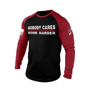 A NADIE LE IMPORTA TRABAJAR MÁS DURO CAMISETA DE MANGA LARGA RAGLÁN 100 % ALGODÓN CON GRÁFICO