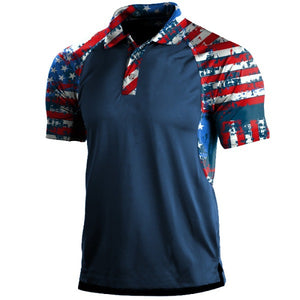POLO RAGLÁN CON ESTAMPADO DE RAYAS Y BANDERA DE EE. UU.