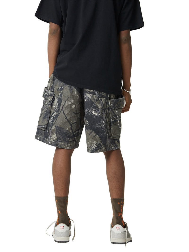 Fallen Leaf Camouflage Pocket Workwear Shorts