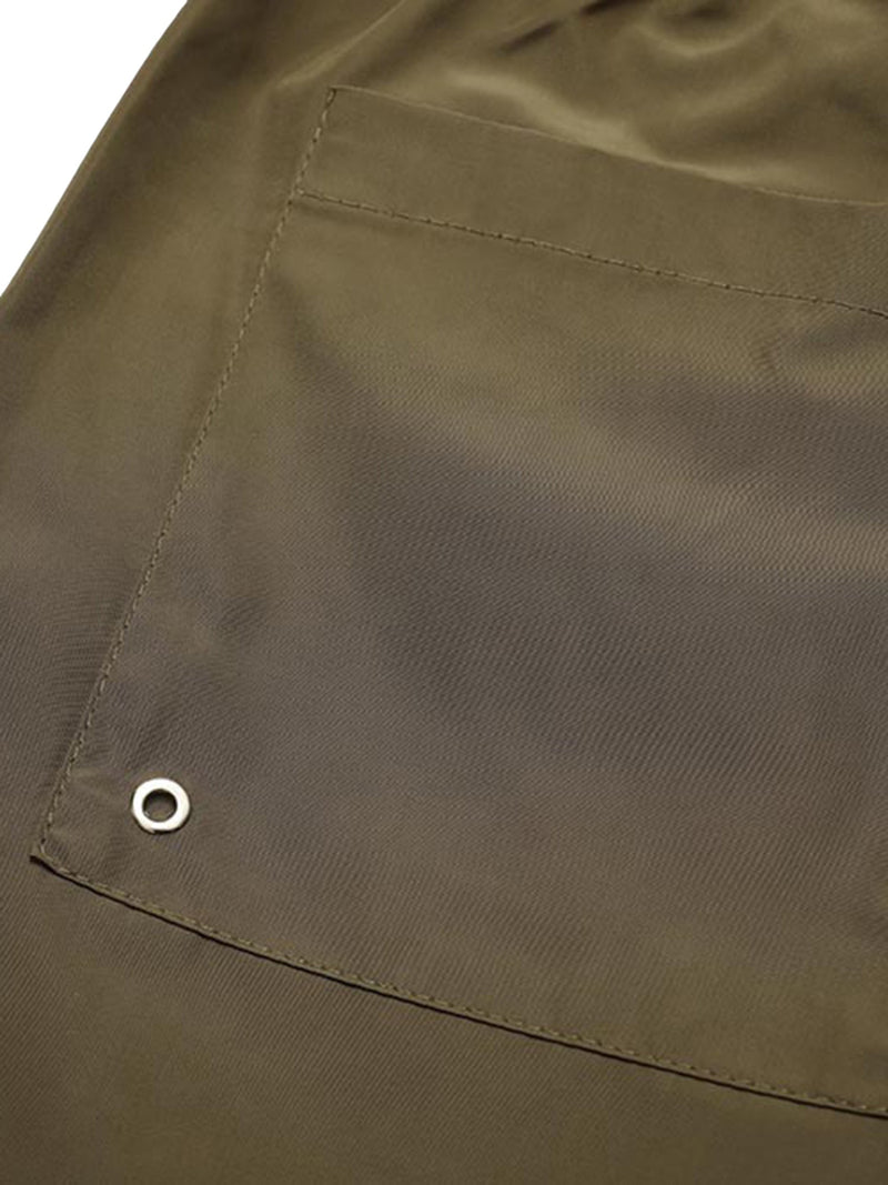 Pantalones cortos multibolsillos personalizados con diseño de patchwork urbano 