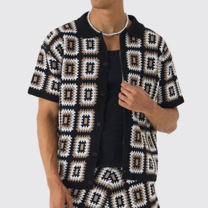 Conjunto de camiseta y pantalones cortos de manga corta de punto calado informal de moda de primavera y verano para hombre