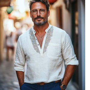 Camiseta vintage de algodón y lino con bordado y cuello en V profundo para hombre