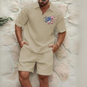 CONJUNTO DEPORTIVO DE POLO DE COLOR SÓLIDO CON CÓMODO ESTAMPADO WAFFLE CON BANDERA DE EE. UU.