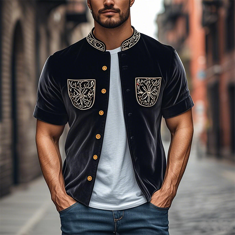 Camisa de manga corta con cuello alto de terciopelo bordado retro de moda de primavera para hombre