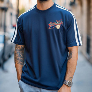 Camiseta de manga corta con cuello redondo y estampado de béisbol a rayas estilo retro informal para hombre