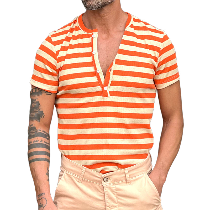 Camiseta informal de manga corta con cuello henley a rayas para hombre 