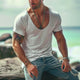 Camiseta informal de algodón mezclado con cuello en U y manga corta ajustada para hombre