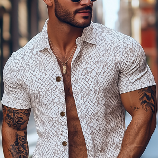 Camisa clásica de manga corta con estampado de serpiente y corte entallado para hombre