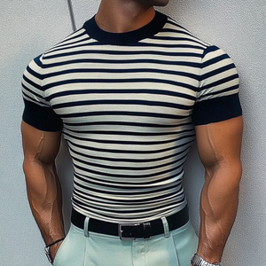 Camiseta informal de punto a rayas con cuello redondo y manga corta para hombre