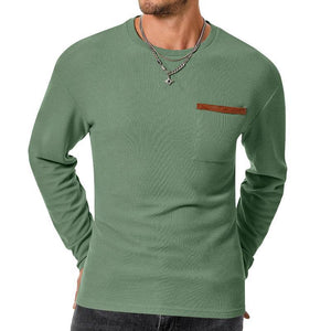 Camiseta informal de manga larga ajustada con bolsillo de parche y cuello redondo tipo gofre para hombre