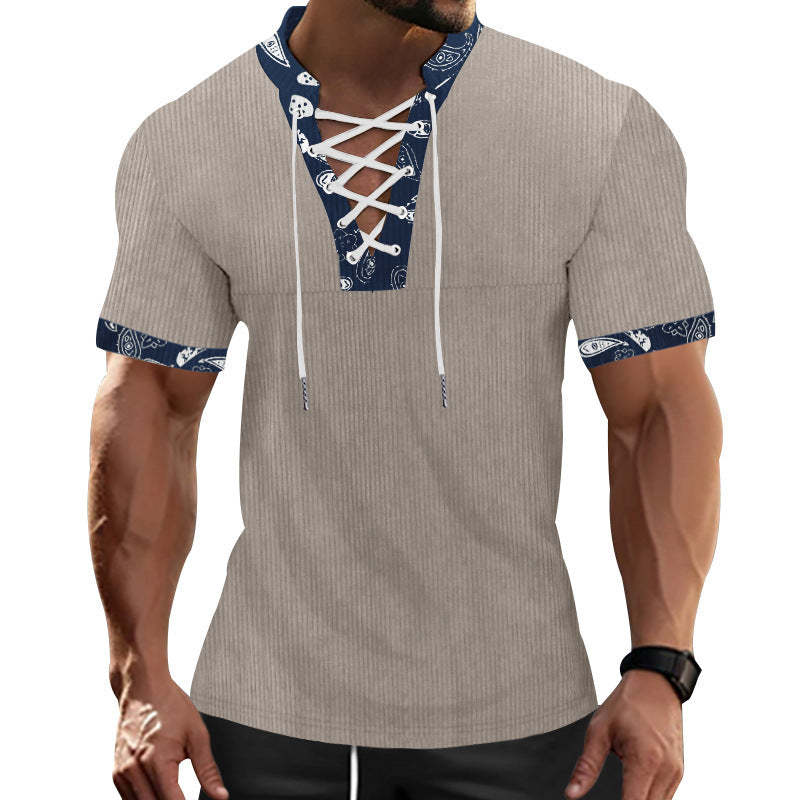 Lässiges, kurzärmliges T-Shirt mit Kontrastfarbe und Schnürung für Herren