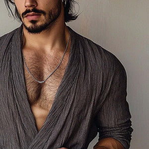 Lässiger Herren-Cardigan mit lockerer Krawatte und langen Ärmeln