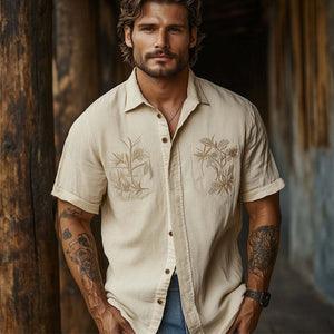 Camisa informal de manga corta con bordado vintage de tencel color caqui para hombre