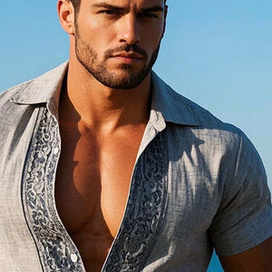 Camisa de manga corta con solapa estampada para hombre