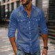 Herren-Revershemd aus gewaschenem Distressed-Denim im Vintage-Stil