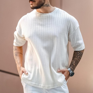 Herren T-Shirt mit Rundhalsausschnitt und kurzen Ärmeln