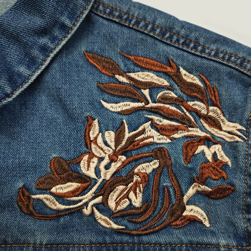 Men's Western Cowboy Style Embroidered Lapel Chest Pocket Long Sleeve Denim Shirt
