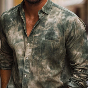Camisa informal de manga larga con estampado moteado verde oscuro para hombre