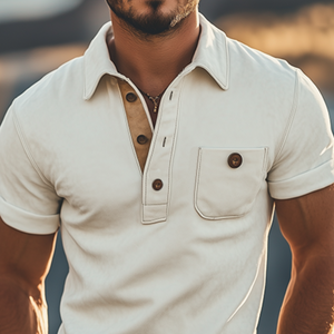 Polo informal de manga corta con empalme de gamuza entallada de moda de primavera para hombre