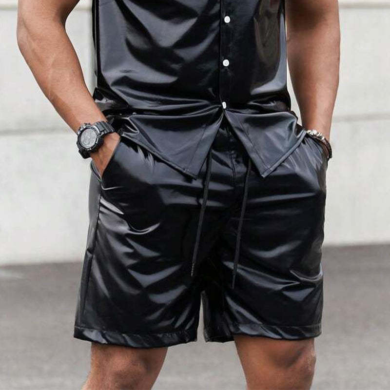 Conjunto de manga corta de cuero sintético brillante y liso negro para hombre 