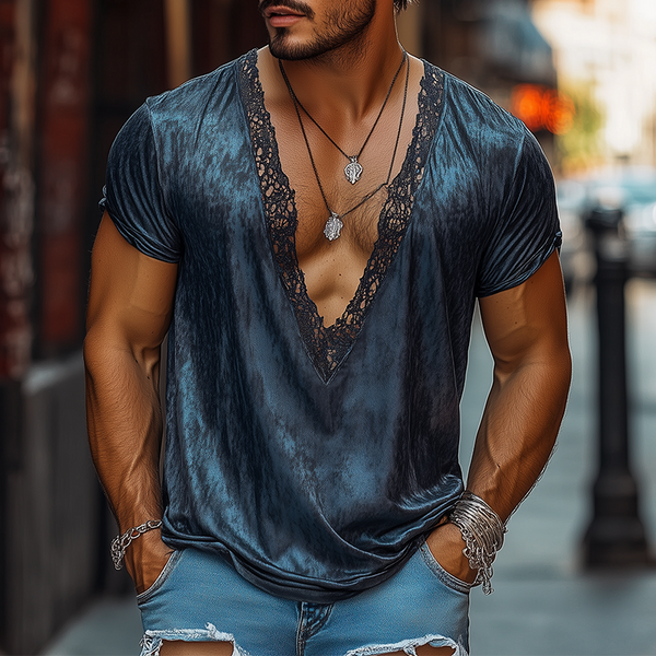 Herrenmode Retro Sexy Spitzennähte Satin Bedrucktes T-Shirt mit tiefem V-Ausschnitt