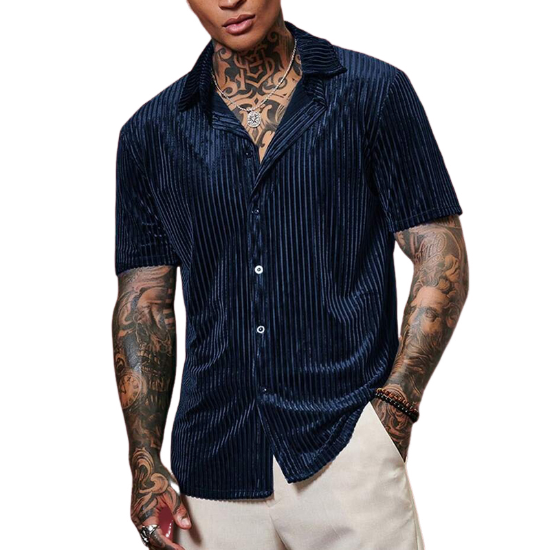 Camisa de manga corta a rayas de color liso para hombre