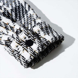 Einreihige Herrenjacke mit gemischtem Revers