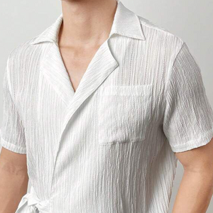 Men's Spring And Summer Fashion Casual Lapel Pleated Fabric Short Sleeve Shirt