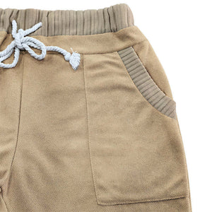 Elastische Shorts mit Kontrasteinsätzen für Herren