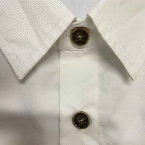 Klassisches, lässiges, einfarbiges Slim-Fit-Hemd mit mehreren Taschen und kurzen Ärmeln für Herren