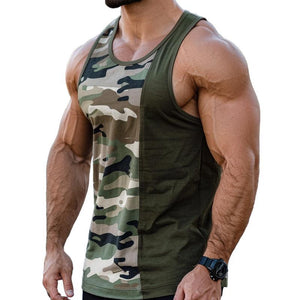 Camiseta sin mangas informal de camuflaje con cuello redondo y corte entallado para hombre