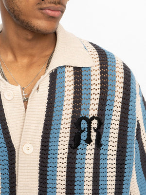 Gestreiftes, besticktes Kurzarmhemd 