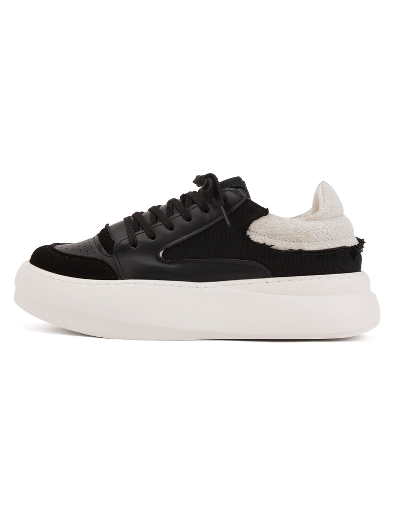 Versatile Centennial Low Leather Sneakers