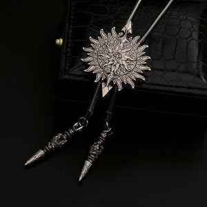 Collar de cadena de metal ajustable con lazo tipo bolo para hombre