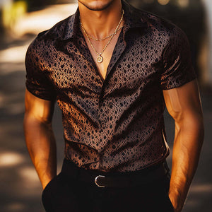 Camisa de manga corta con solapa de satén y estampado geométrico retro informal para hombre