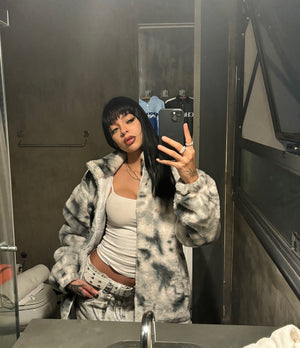 Chaqueta urbana resistente de lana de cordero sintética con efecto tie-dye 