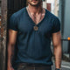 Camiseta informal de manga corta con cuello en V y estampado de cuadros en color liso para hombre